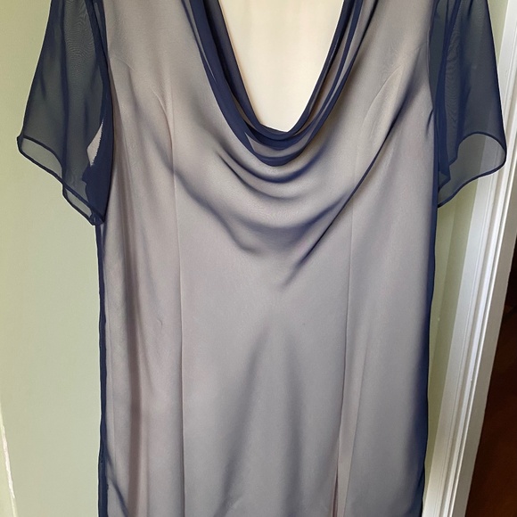 Casual dress in cream with a cover in blue. EU size 42 - Picture 1 of 9